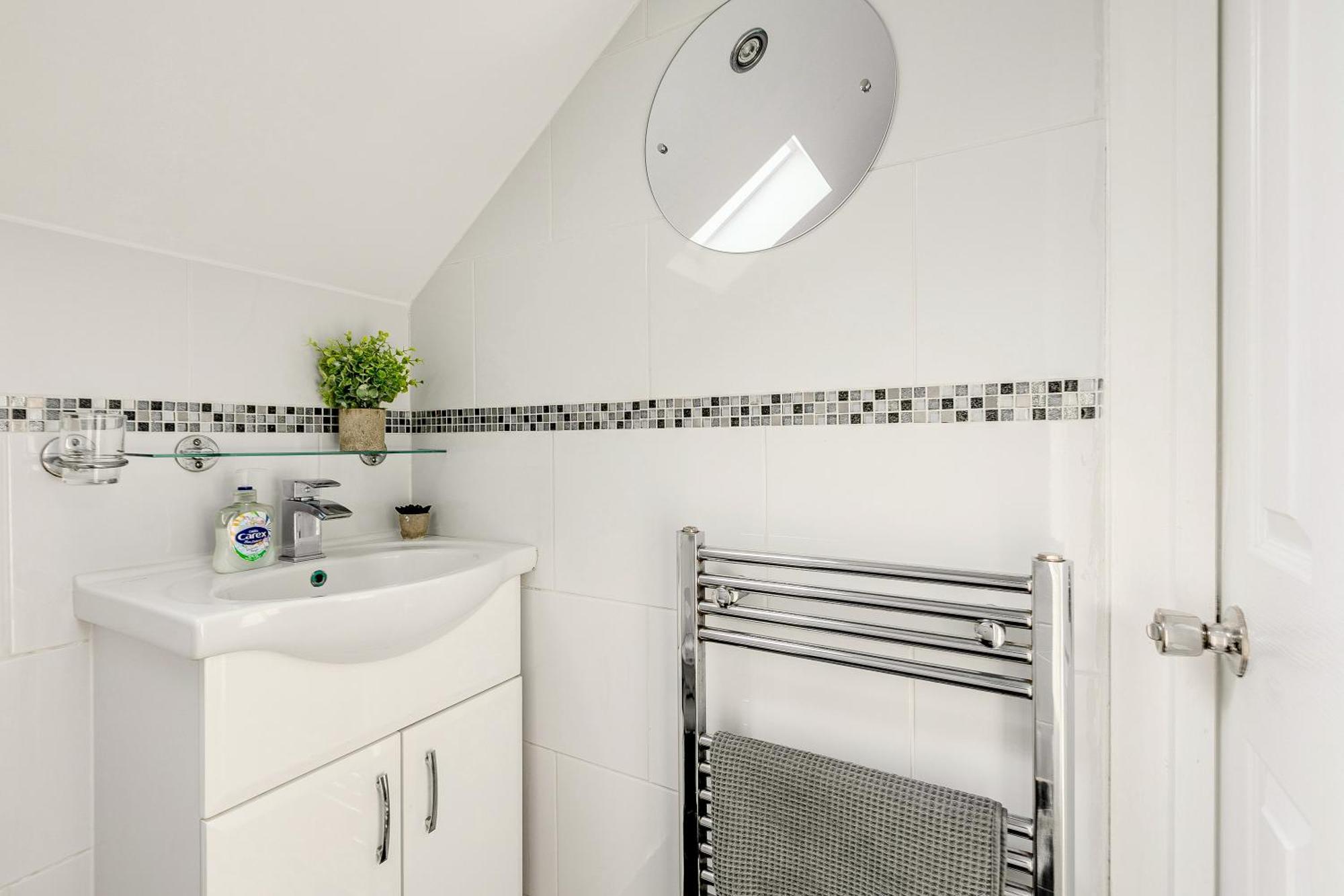 Bright 2Br Flat, Forest Gate, East Лондон Екстериор снимка